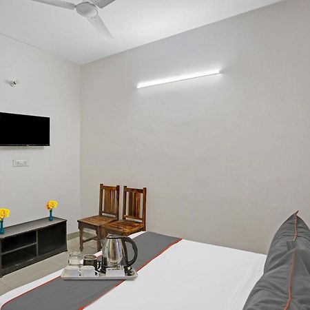 Hotel O Imperial Residency Near Dashrath Puri Metro Station Нью-Делі Екстер'єр фото
